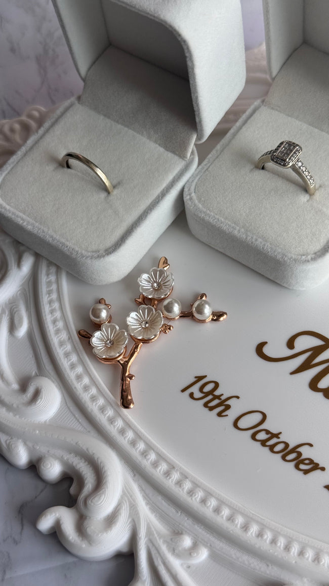 Vintage Ring Tray with Velvet Ring Holders - Personalised, 3D printed.