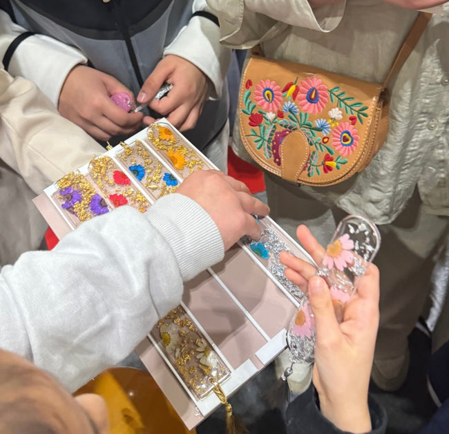 Acrylic Bookmark Display Plate